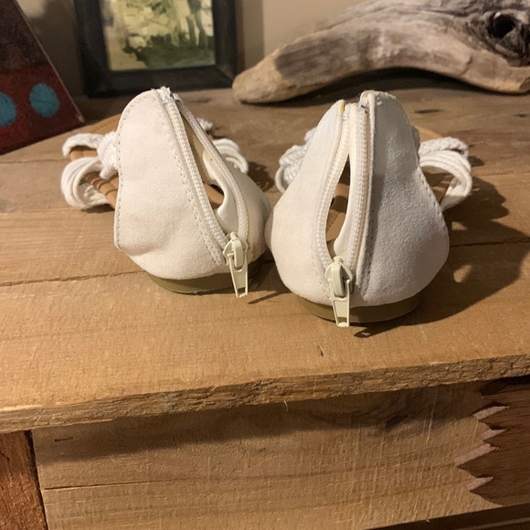 Sandals - Picture 2 of 3